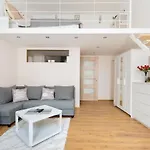 Ferenc 18 - Your Bright Inner 3 Bedroom