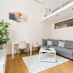 Ferenc 18 - Your Bright Inner 3 Bedroom アパート *