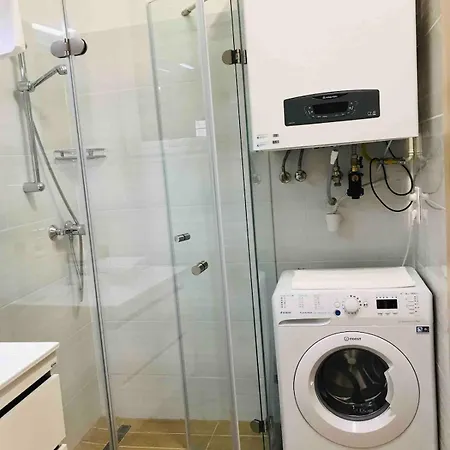 Ferenc 18 - Your Bright Inner 3 Bedroom