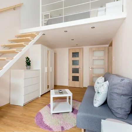 Ferenc 18 - Your Bright Inner 3 Bedroom *