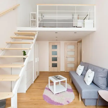 Ferenc 18 - Your Bright Inner 3 Bedroom *